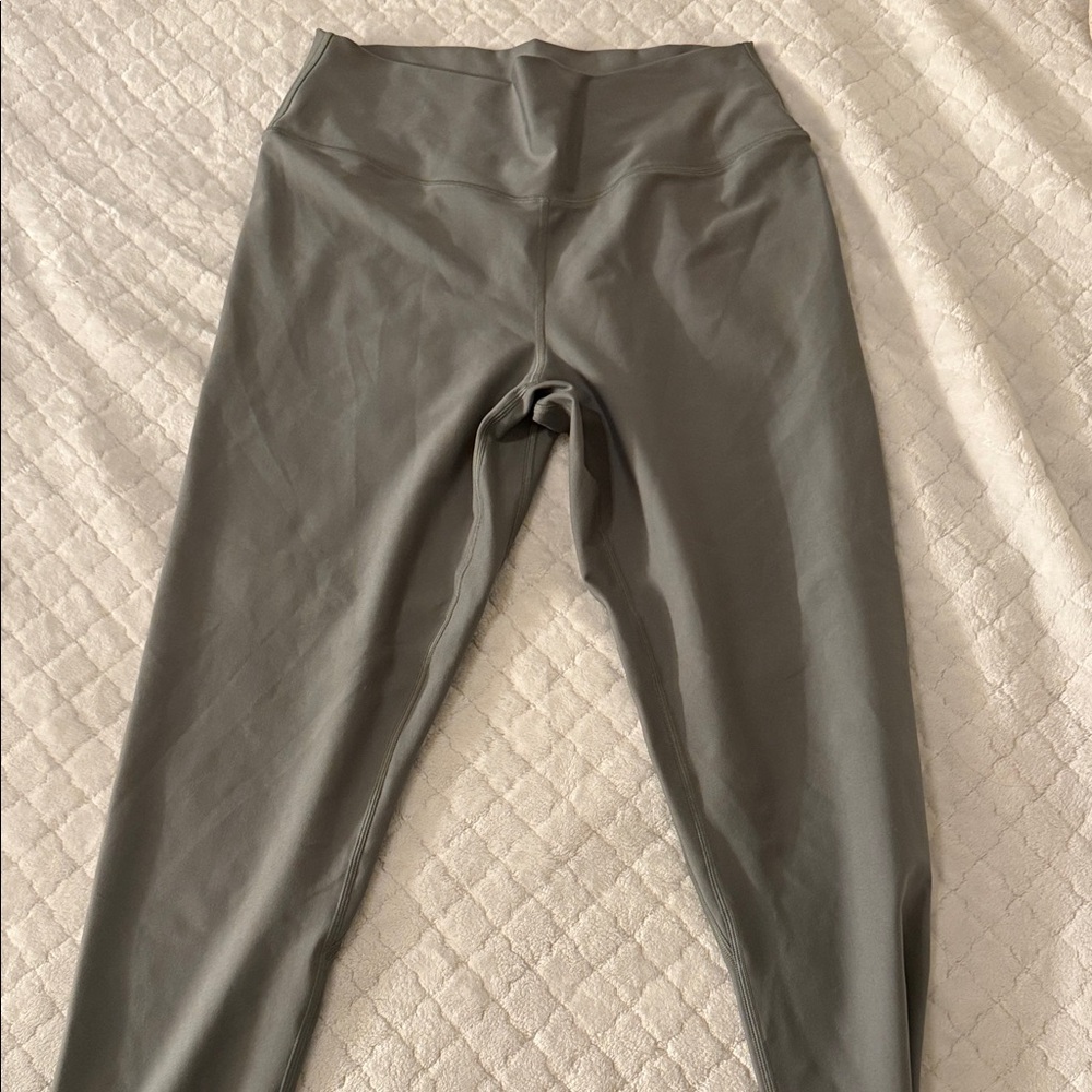 Women’s Green Leggings